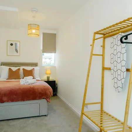 Grange Rd Flat 1 One Bedroom Flat *